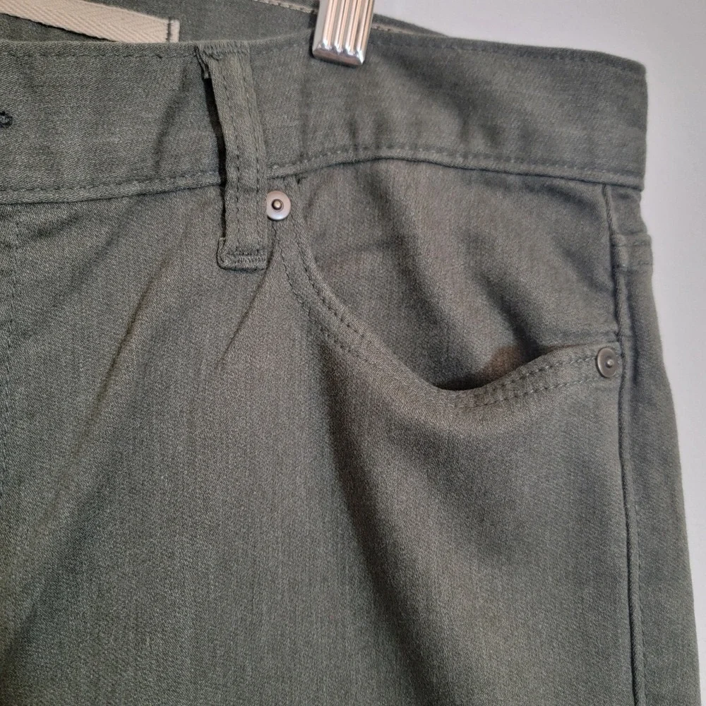 Banana Republic Travel Jean Slim Fit Pant Men 33x30 Green Chino Golf Performance